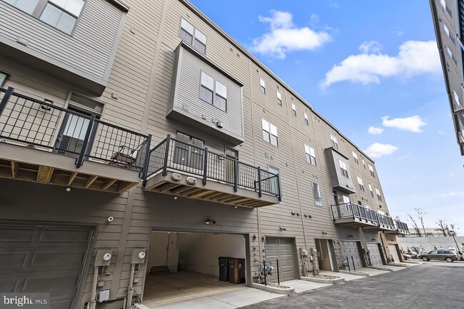 Building Photo - 1211 Northside Park Blvd