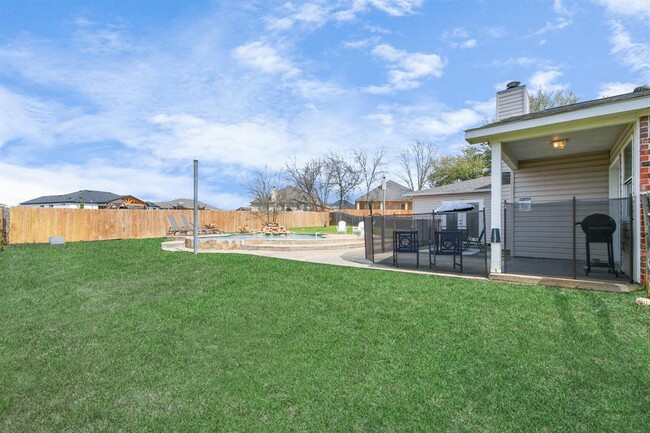 Building Photo - 13322 Hilltop Cir
