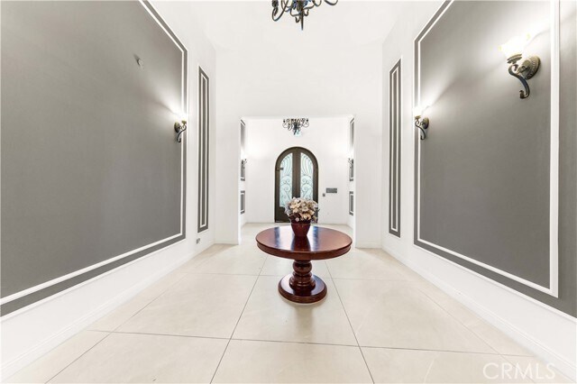 Building Photo - 11218 Camarillo St