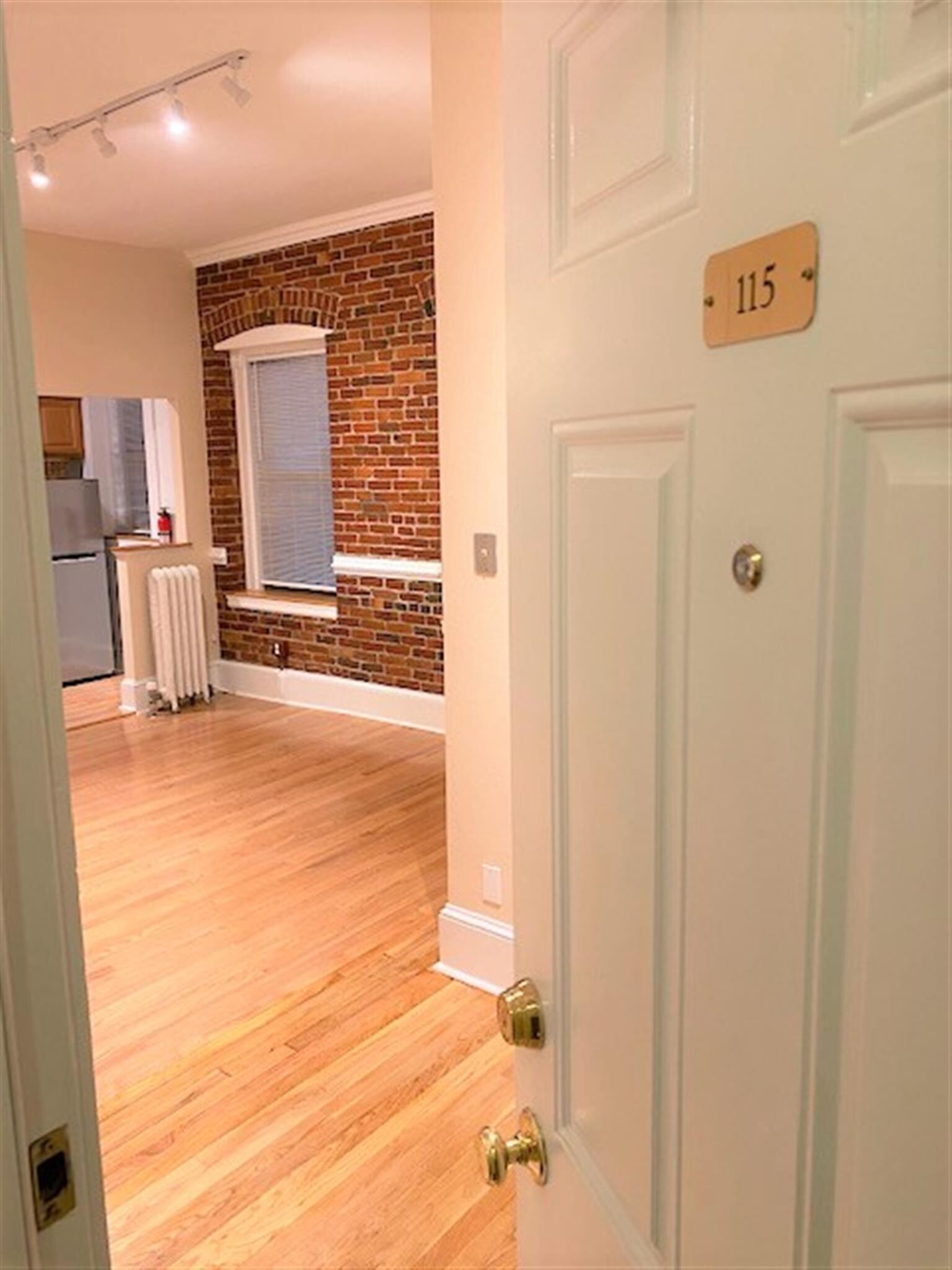 Building Photo - 880 Massachusetts Ave