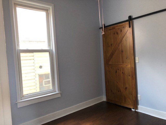 unit with charm! - 2901 W 38th St