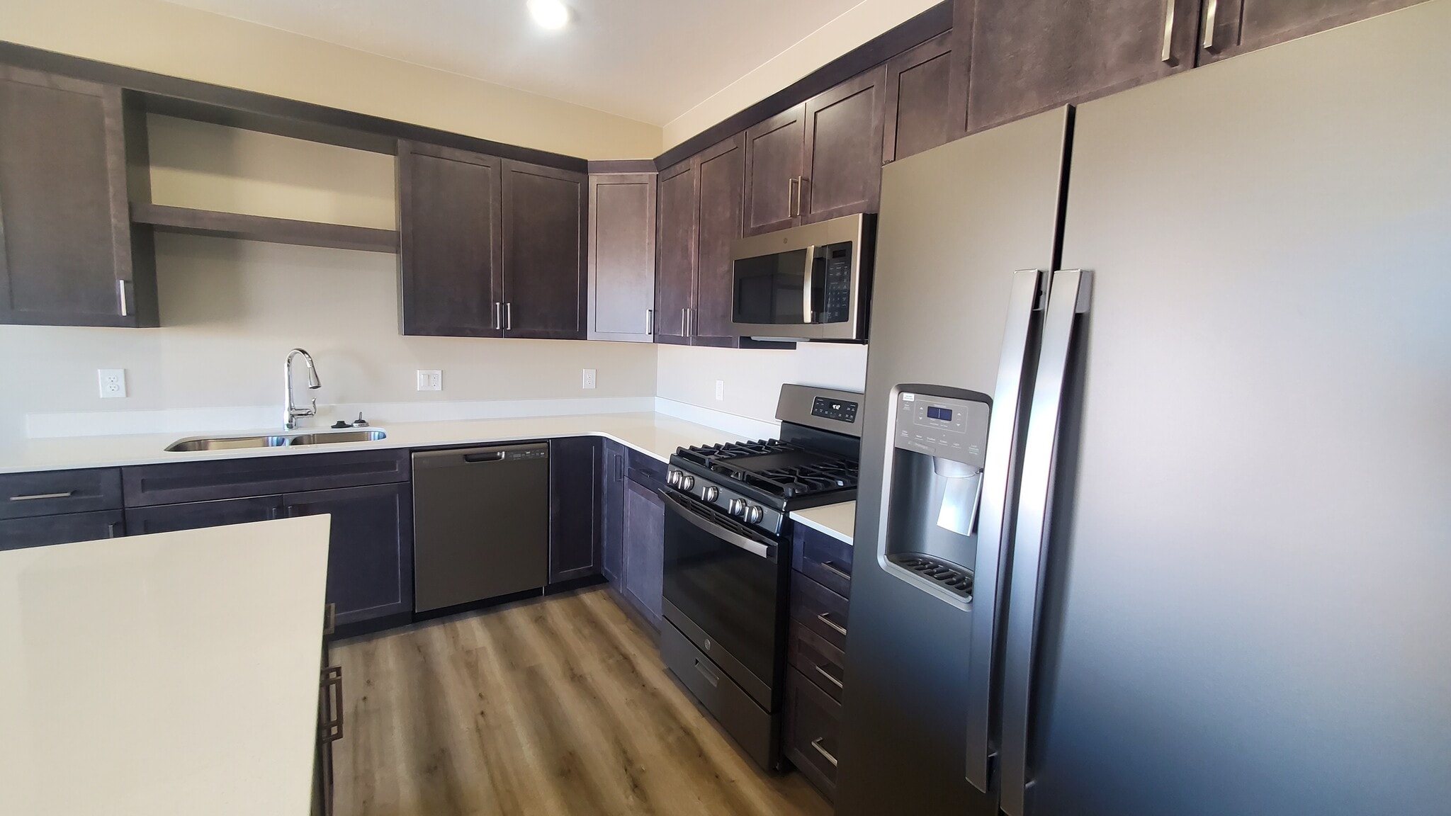 Kitchen - 3154 W 1650 N