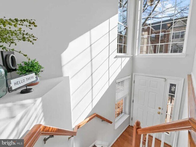 Building Photo - 47326 Sterdley Falls Terrace