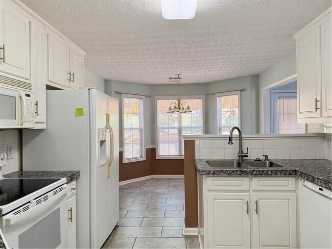 Building Photo - 3484 Lynley Mill Ln