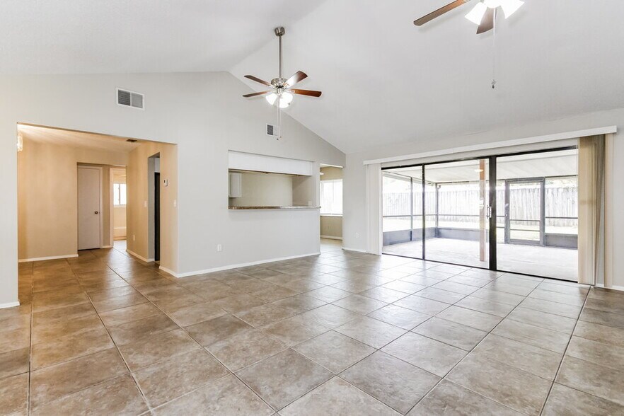 Building Photo - 15713 Woodshed Pl