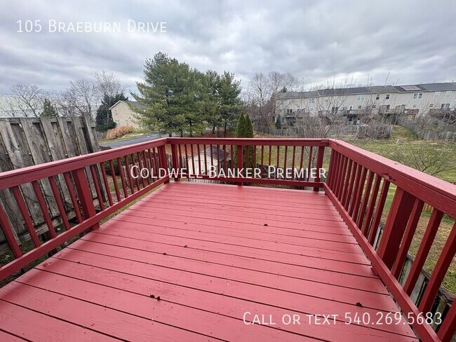 Building Photo - 105 Braeburn Dr