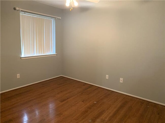 Building Photo - 2302 Tracey Ann Ln