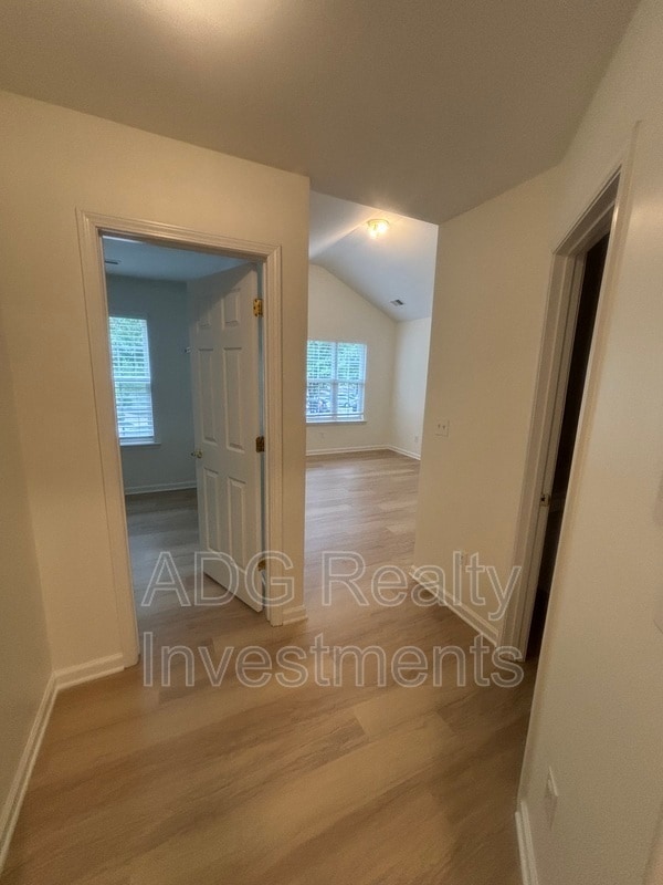 Building Photo - 2128 Whispering Way