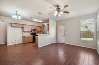 Building Photo - AVAILABLE NOW! Nice 3 BEDROOM DUPLEX LOCATED IN HUTTO, TEXAS!
