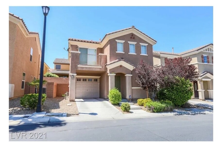 Building Photo - 469 Royal Bridge Dr