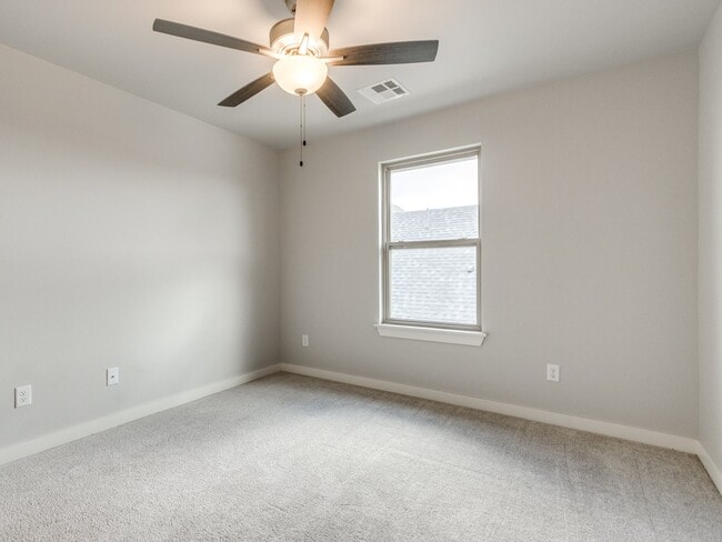 Building Photo - 14525 Rochefort Ln