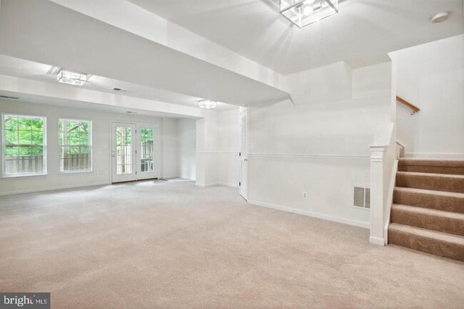 Building Photo - 7057 Sauvage Ln