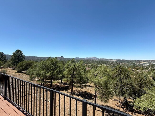Building Photo - Million Dollar Views in Haisley Homestead!