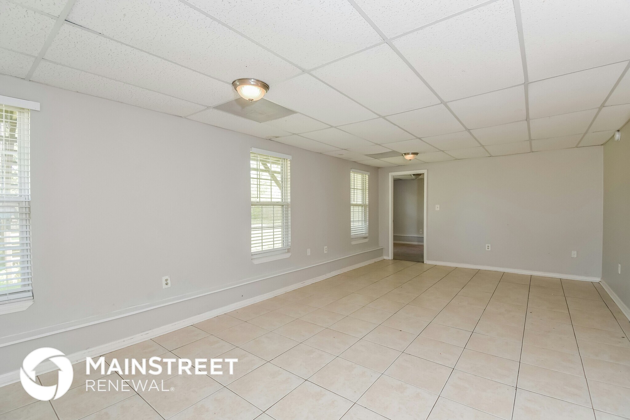 Building Photo - 5752 Graceland Dr SW