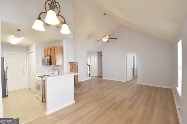 Building Photo - 402 Sherrels Ford
