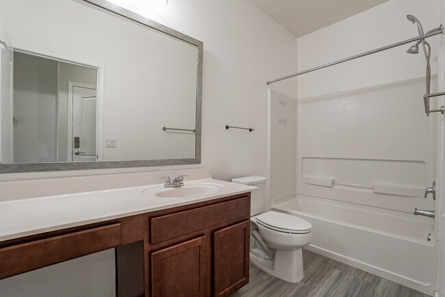 Building Photo - Gladden Farms Home