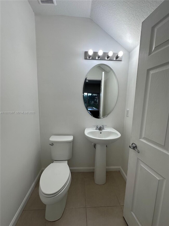 Building Photo - 2871 NW Treviso Cir