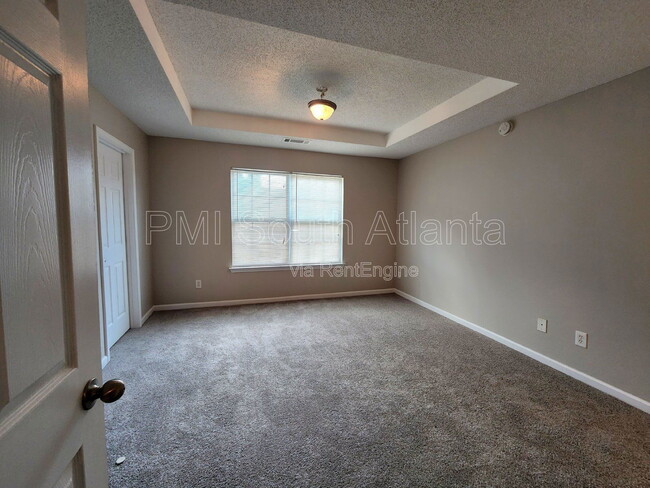 Building Photo - 176 Shenandoah Dr