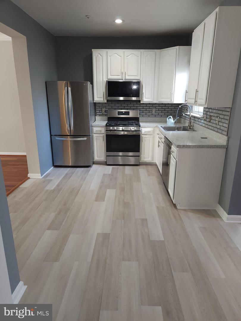 Building Photo - 7903 Canter Ct