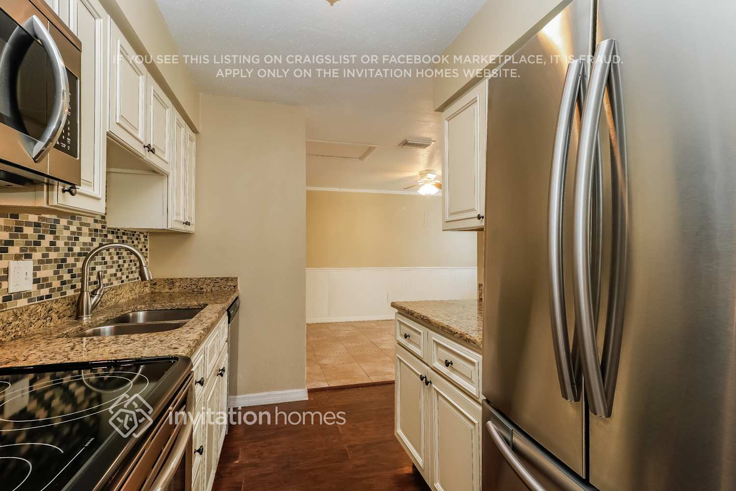 Building Photo - 2136 Mary Sue St