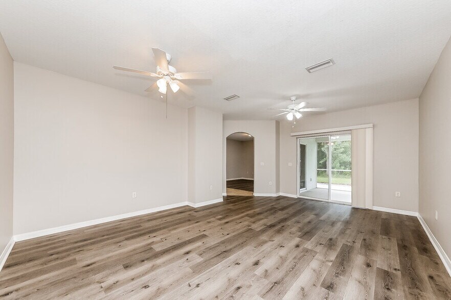 Building Photo - 4123 Day Bridge Pl