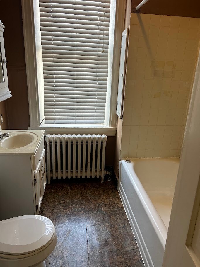 Building Photo - 33 W Fayette St