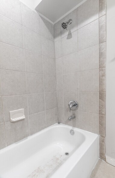 Building Photo - 1267 Meigs Place NE, Unit #3