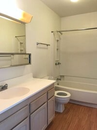 Building Photo - Kumelewai Gardens 1 Bedroom, 1 Bath, 1 Par...