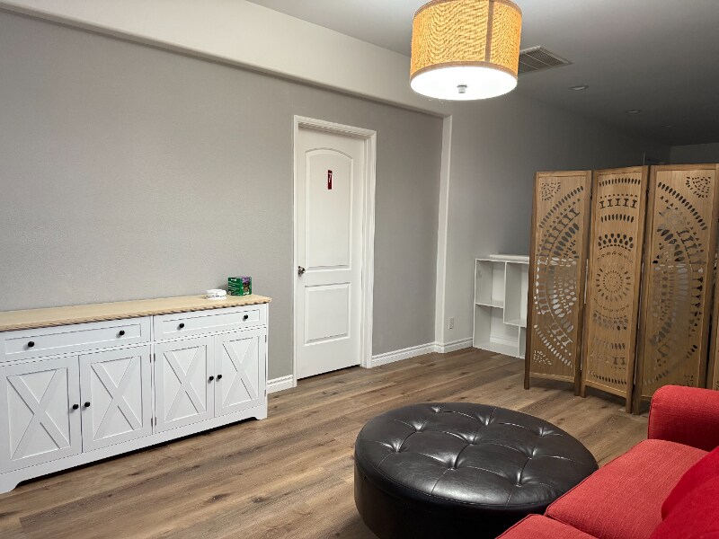 Building Photo - 7847 Hazelnut Dr