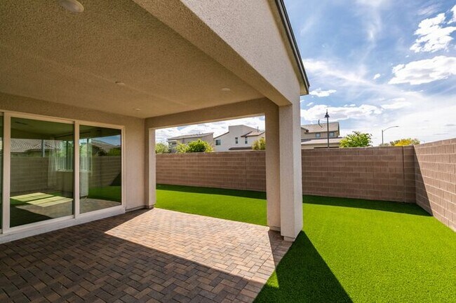 Building Photo - COMING SOON - Ready no later than Mid-June