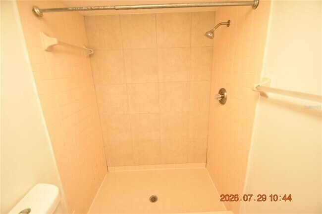 Building Photo - 409 Big Cedar Way