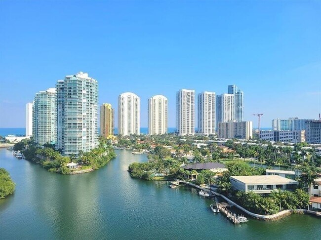 Building Photo - 400 Sunny Isles Blvd