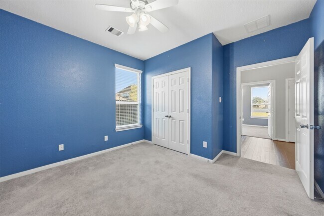 Building Photo - 6011 Watford Bend