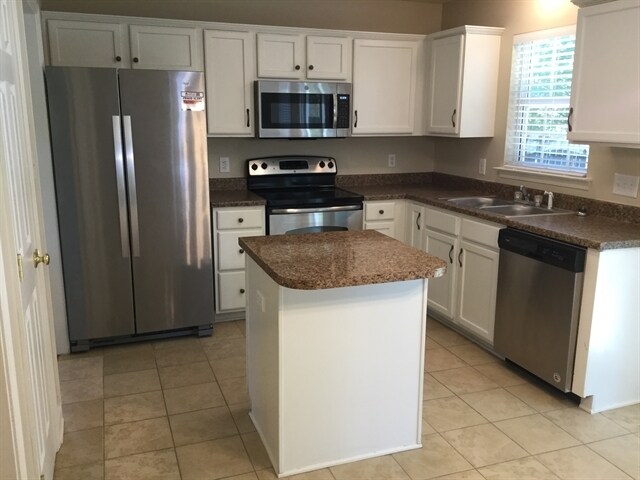 Building Photo - 3012 Wyntree Ct