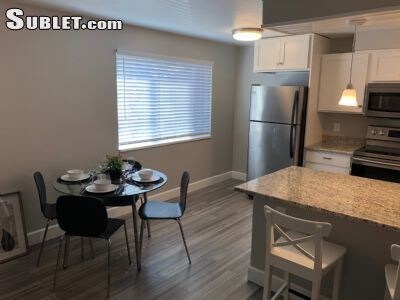 Kitchen and dining - 1260 York St