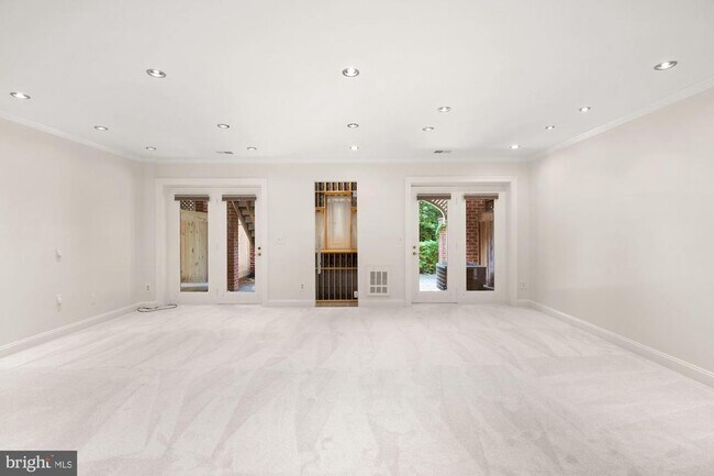 Building Photo - 4004 Highwood Ct NW