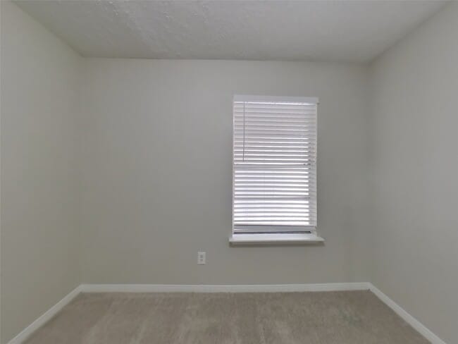 Building Photo - 16307 Bird Dog Ct