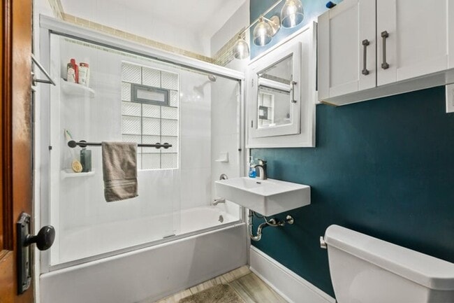 Building Photo - 1609 N 57th St