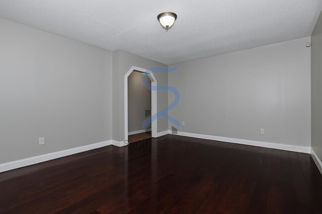 Building Photo - Move in before January 15th and get $100 OFF your rent for the first 3 months — PLUS a $250 Amazo...