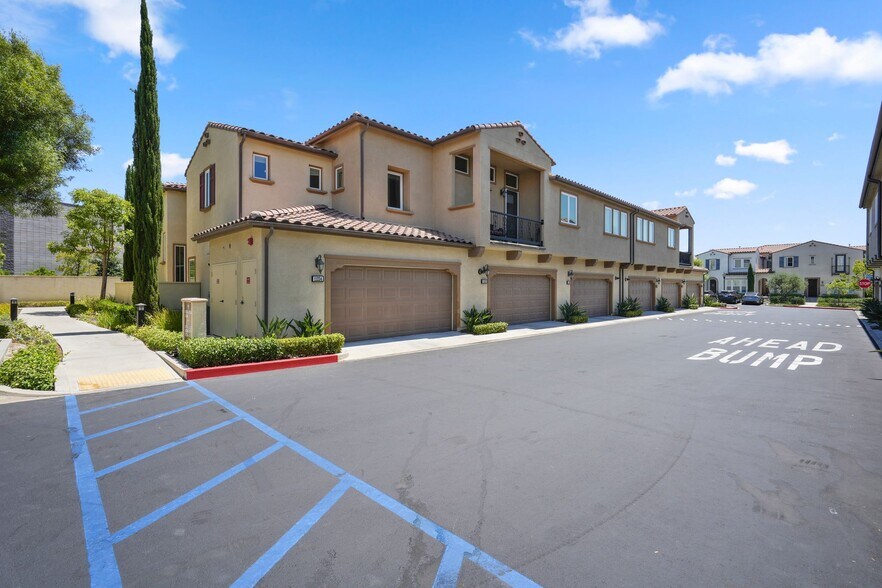 Building Photo - 11234 Paseo del Cielo