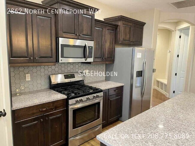 Building Photo - 2862 N Centrepoint Way