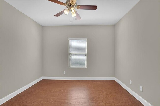 Building Photo - 1710 Eastbrooke Pl