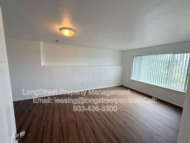 Building Photo - 3047 Wallace Rd NW