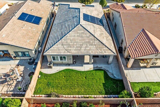 Building Photo - 26388 Desert Rose Ln