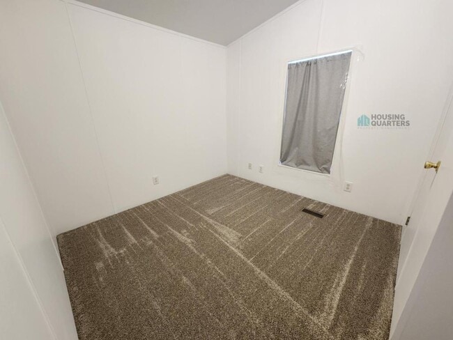 Building Photo - 15317 W Charles Rd