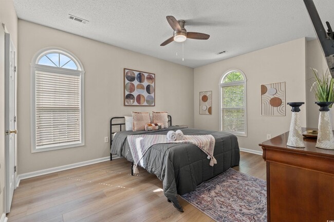 Building Photo - 9780 Leyland Dr