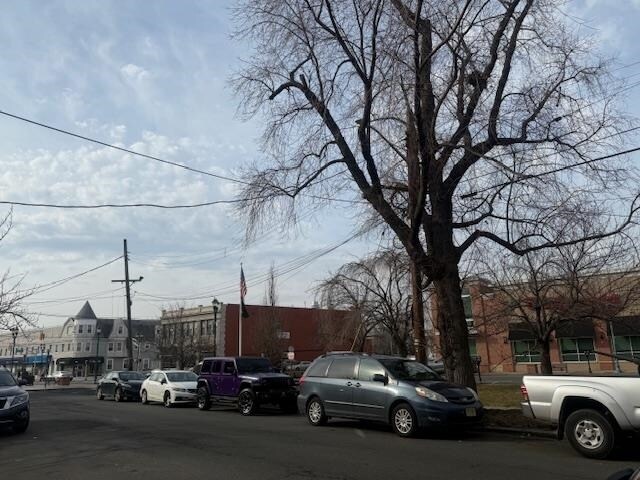 Building Photo - 20 Beech St