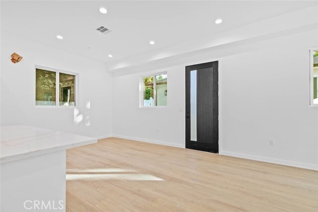 Building Photo - 6846 Cedros Ave
