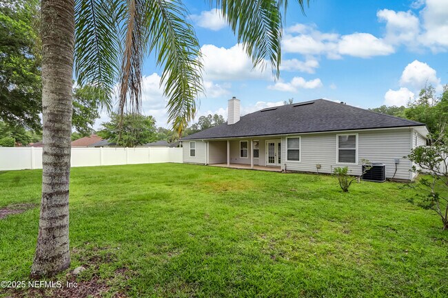 Building Photo - 9703 Cedar Ridge Dr W