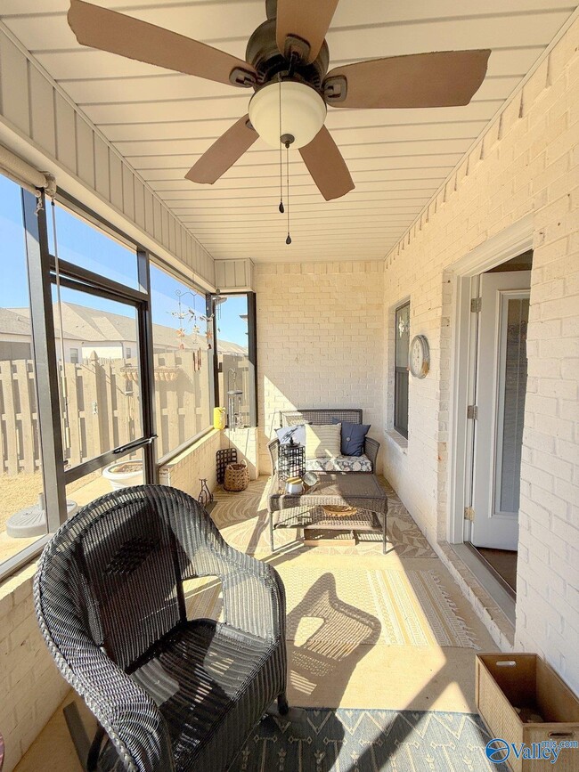 Building Photo - 445 Legend Oak Way SW